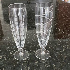Set of 2 Mikasa Cheers champagne glasses